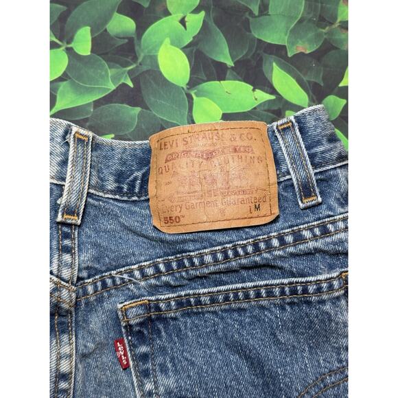 Levi's Women's Straight Leg Blue Jeans - Picture 7 of 8